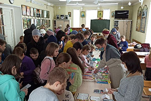 Зимняя ярмарка в Серафимовской воскресной школе